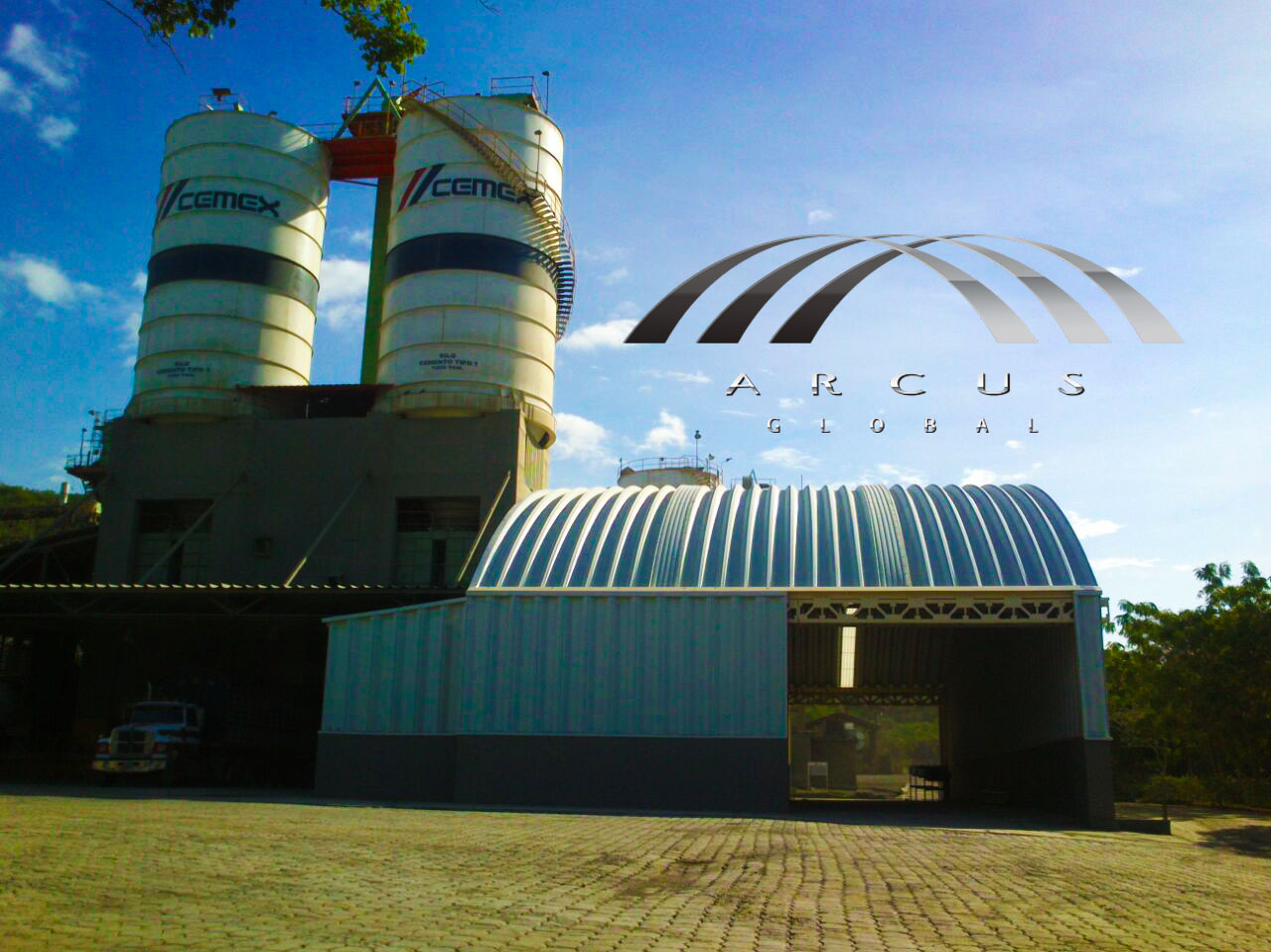 Arcotechos o techos autoportantes para bodegas